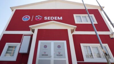 Maltepe Belediyesi'nin kurduğu Sosyal Etkileşim ve Destek Merkezi (SEDEM), bir