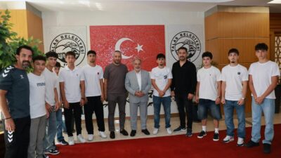 Kayseri Talas Belediyespor altyapısından yetişen 9 genç yetenek Kayserispor’a transfer