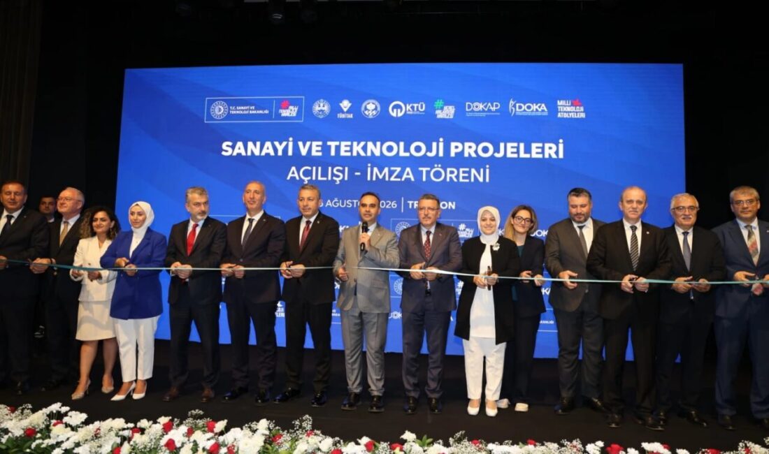 Trabzon'da Sanayi ve Teknoloji Bakanı Mehmet Fatih Kacır'ın katılımıyla gerçekleştirilen
