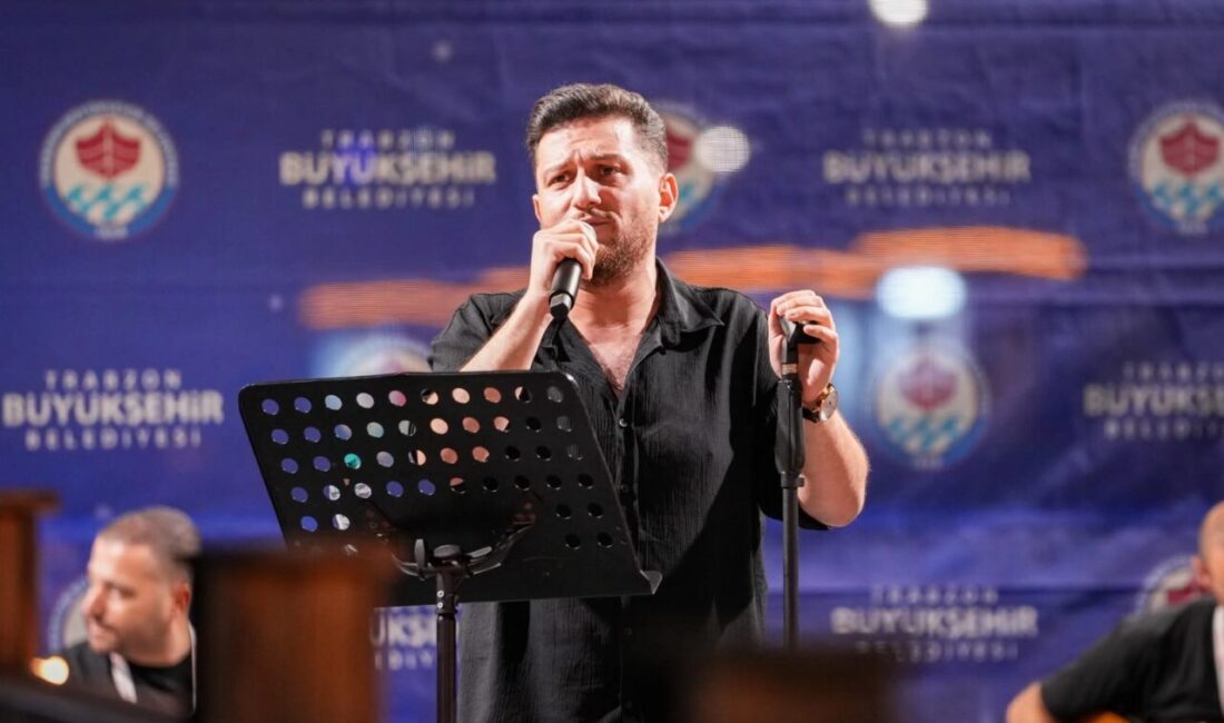 Trabzon Büyükşehir Belediyesi tarafından geleneksel olarak düzenlenen Ganita Akşamları, yaz