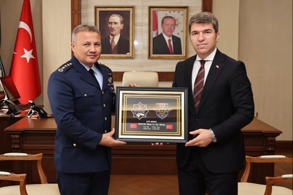 Tuğgeneralliğe terfi eden Türkiye’nin ilk astronotu Alper Gezeravcı, Merzifon 5.