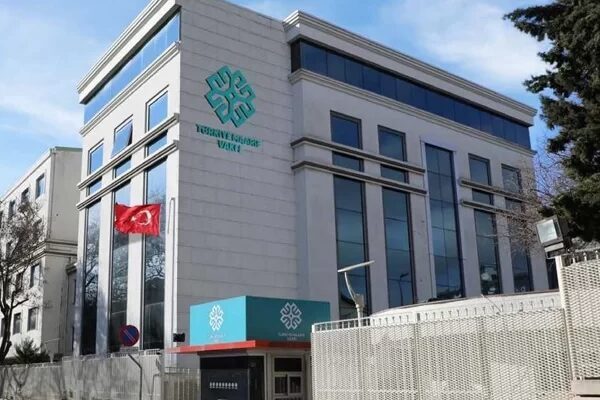 Cumhurbaşkanı Kararı Resmi Gazete’de yayımlandı. Buna göre Türkiye Maarif Vakfına,