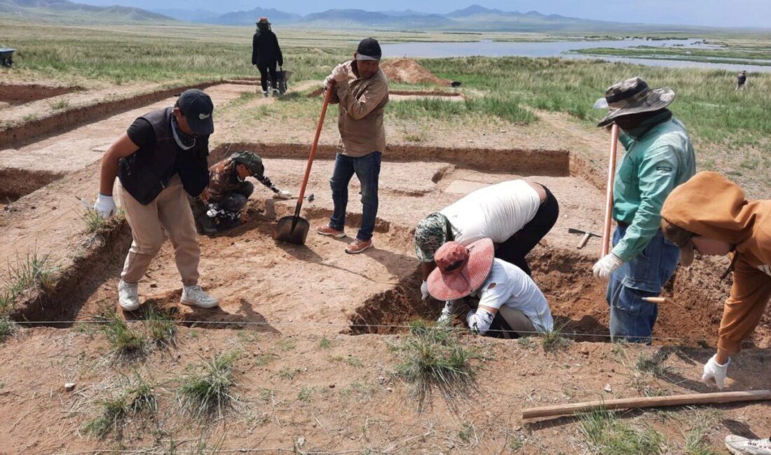 Moğolistan’da yürütülen arkeolojik çalışmalarda gün yüzüne çıkarılan 14 kilometrelik antik