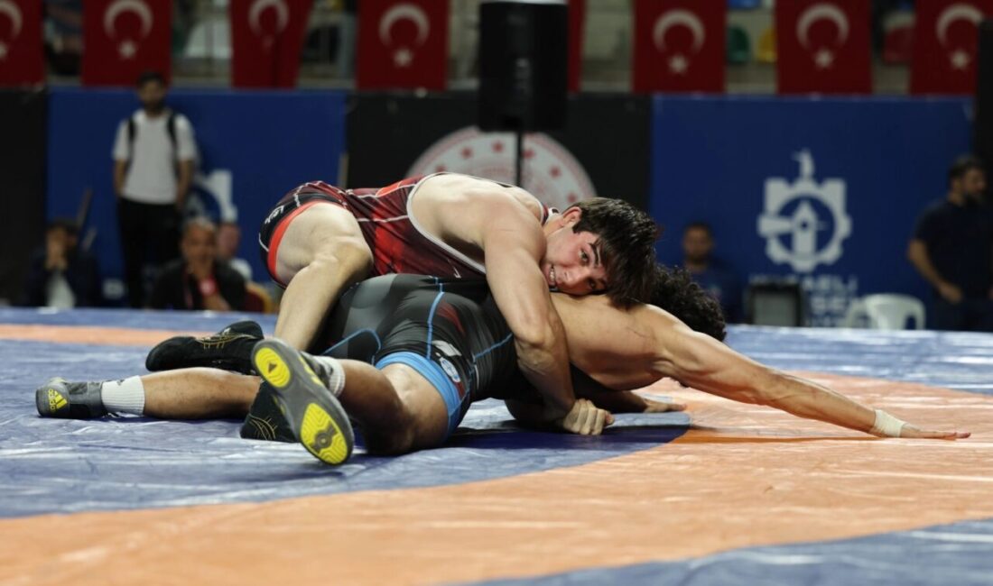 Kocaeli Büyükşehir Belediyesi, Gençlik ve Spor İl Müdürlüğü ile Güreş