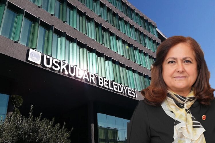 İstanbul'da Sinem Dedetaş’ın görevden uzaklaştırılmasının ardından Üsküdar Belediyesi’nde yapılan Başkan