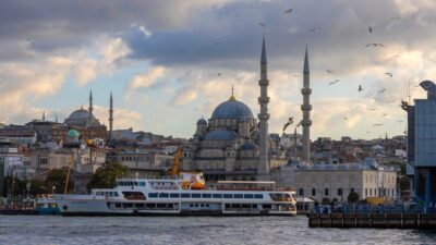 Meteoroloji, yurdun birçok bölgesinde sağanak ve gök gürültülü sağanak yağış