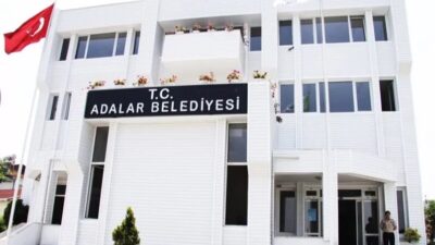 İstanbul Valiliği, sağlık sorunları nedeniyle görevinden istifa eden Adalar Belediye