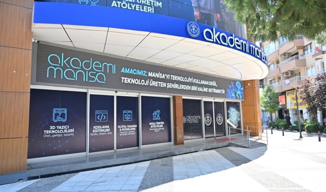 Manisa Büyükşehir Belediyesi’nin çocuk ve gençlere yönelik ücretsiz eğitim programları