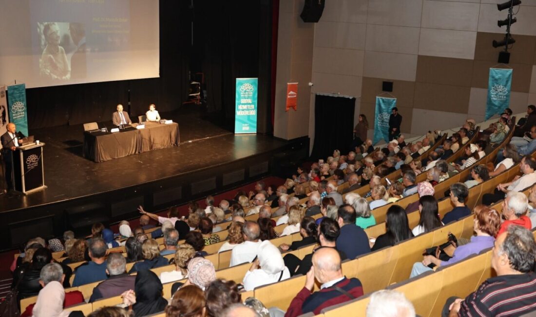 Nilüfer Belediyesi, 21 Eylül Dünya Alzheimer Günü kapsamında düzenlediği seminerle