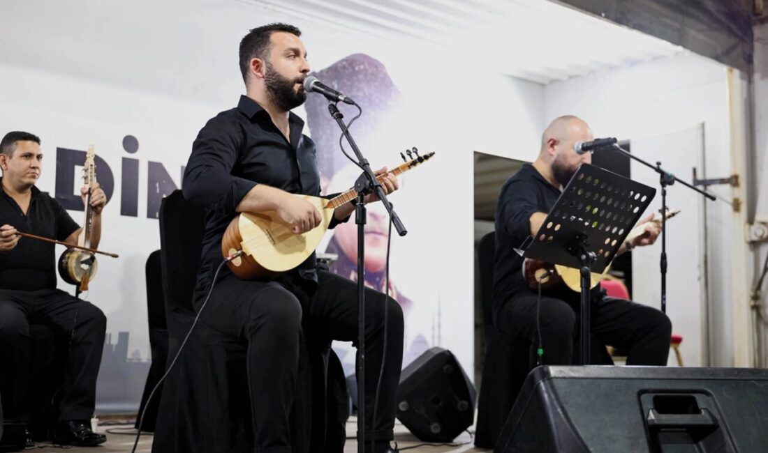 Ankara Keçiören Belediyesi’nin farklı mahallelerde düzenlediği Park Konserleri, Ayvalı Mahallesi’nde