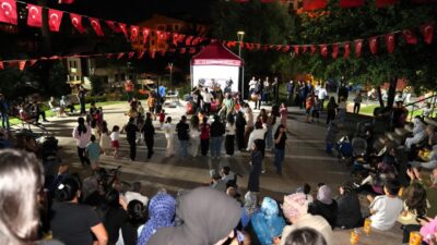 Ankara Keçiören Belediyesi tarafından ilçenin farklı noktalarında düzenlenen Park Konserleri, vatandaşları