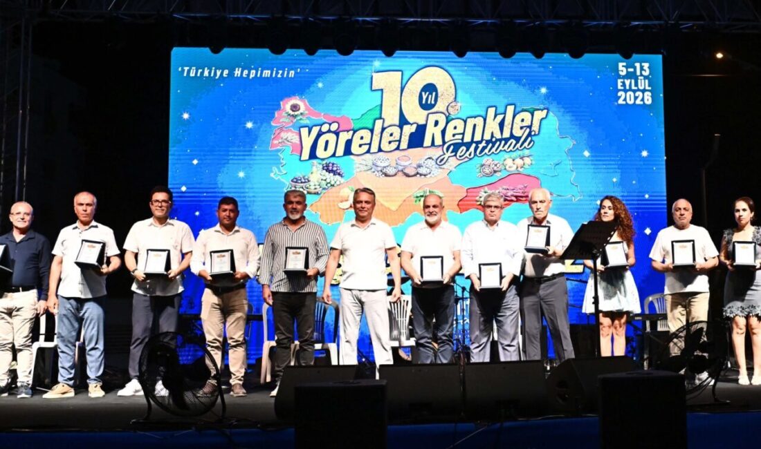 Antalya Muratpaşa Belediye Başkanı Ümit Uysal, bu yıl 10’uncusu düzenlenen Yöreler