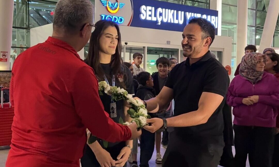 Karadağ’da düzenlenen Gençler Avrupa Judo Şampiyonası’nda gümüş madalya kazanarak Avrupa