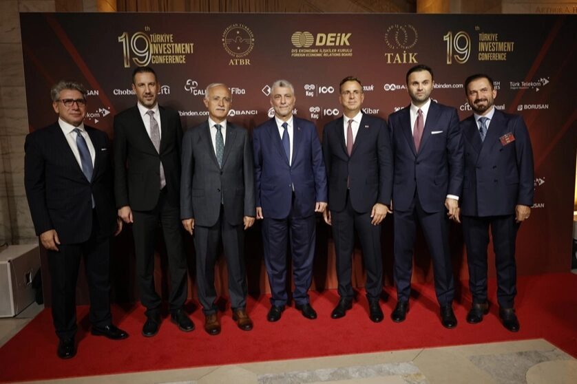DEİK TAİK’in New York’taki resepsiyonunda konuşan Ticaret Bakanı Ömer Bolat,