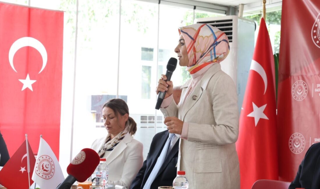 Aile ve Sosyal Hizmetler Bakanı Mahinur Özdemir Göktaş, Muş’ta şehit