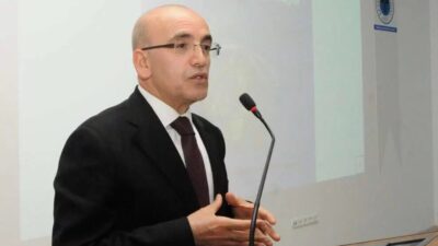 Hazine ve Maliye Bakanı Mehmet Şimşek, dönemsel eğitim fiyat artışları