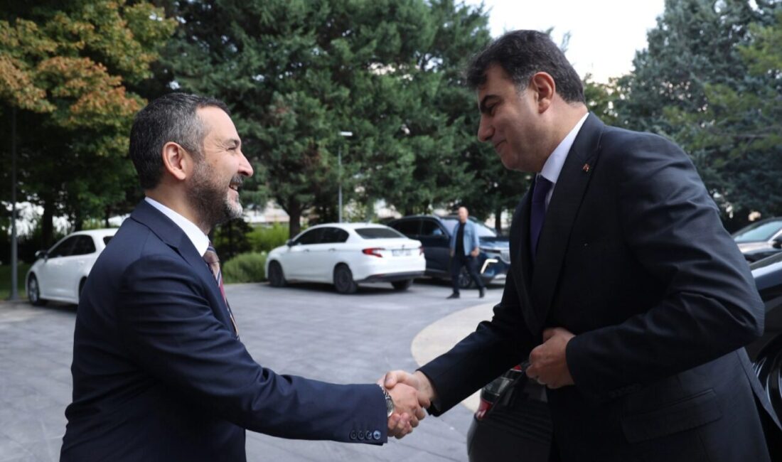 Milli Savunma Bakan Yardımcısı Musa Heybet, Konya Büyükşehir Belediyesi’ni ziyaret