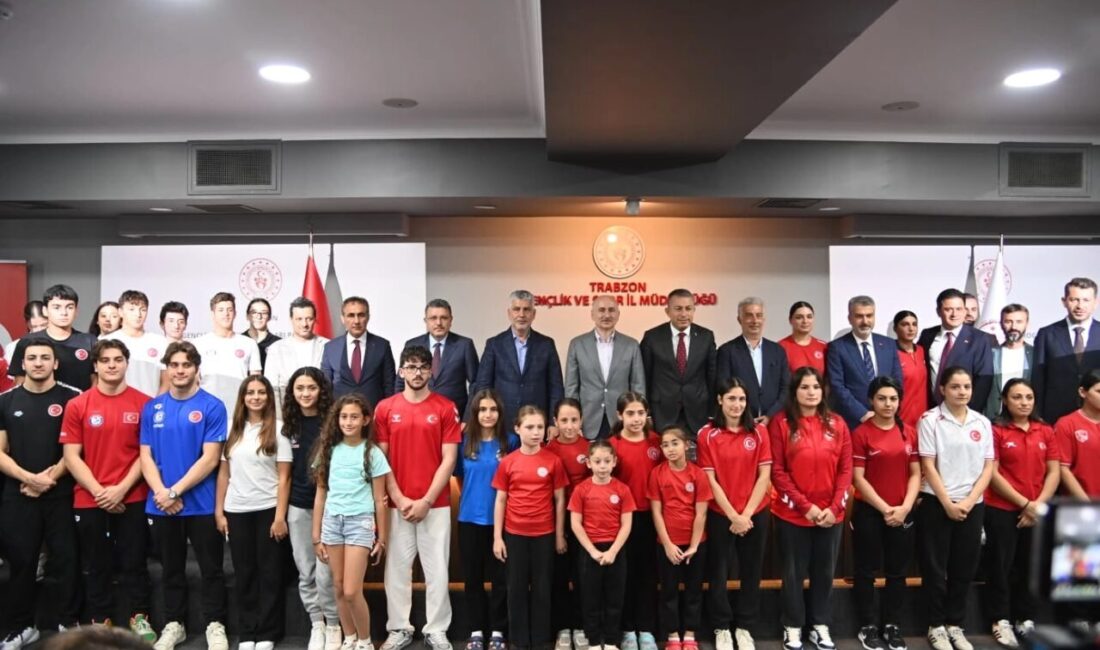 Balıkesir Büyükşehir Belediyesi, denize kıyısı olmayan ilçelerdeki gençleri denizle buluşturmaya