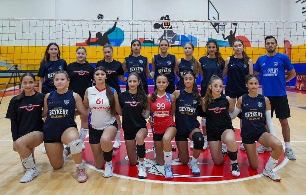 İstanbul'da Beylikdüzü Belediyesi tarafından 30 Ağustos Zafer Bayramı coşkusunu spor