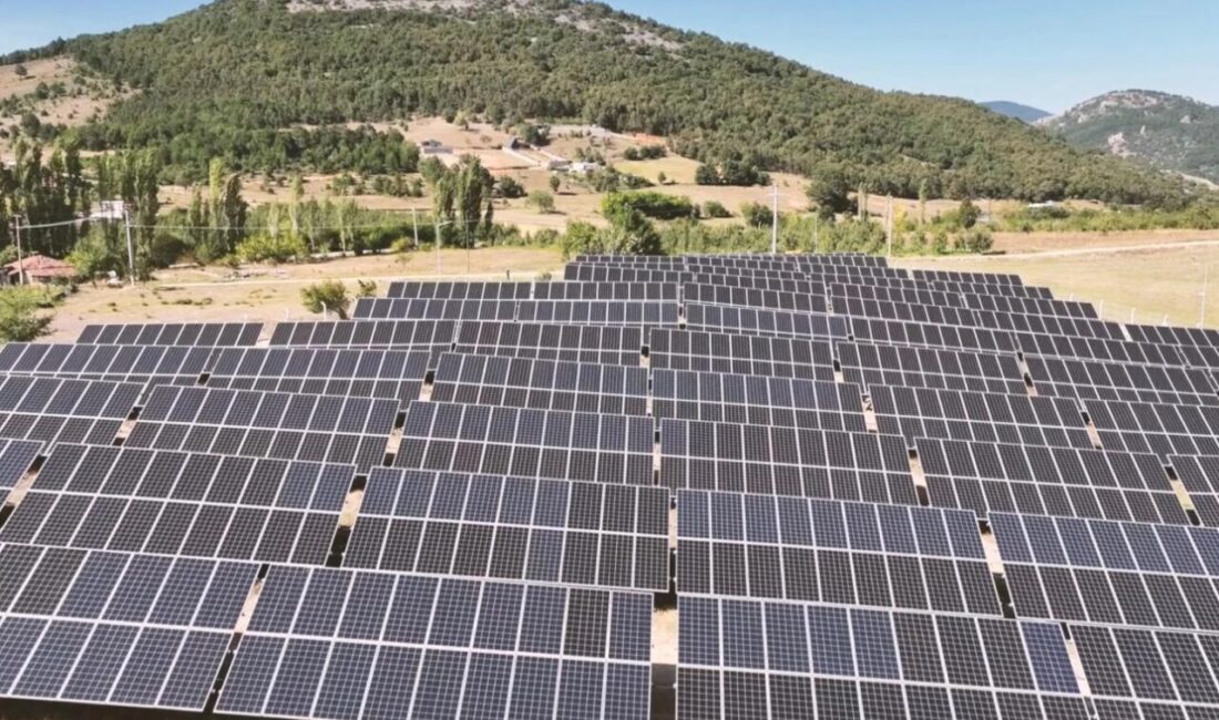 Bursa'nın Gürsu ilçesinde üçüncü Güneş Enerji Santrali (GES) ile yılda