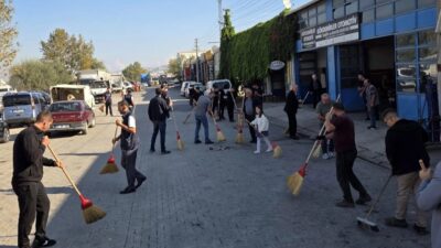 İnegöl Belediyesi, 20 Eylül Dünya Temizlik Günü kapsamında şehir genelinde