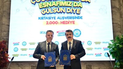 Yıldırım Belediyesi, yeni eğitim-öğretim yılı öncesinde 6 bin öğrenciye 2