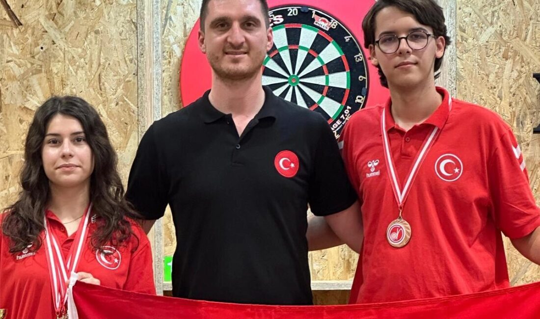Türkiye Dart Milli Takımı kadrosunda yer alan Yıldırım Belediyespor Kulübü’nün
