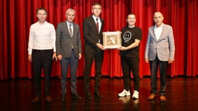 Bursa İl Millî Eğitim Müdürlüğü tarafından “Maarifin Kalbinde Oyun” konferansında,