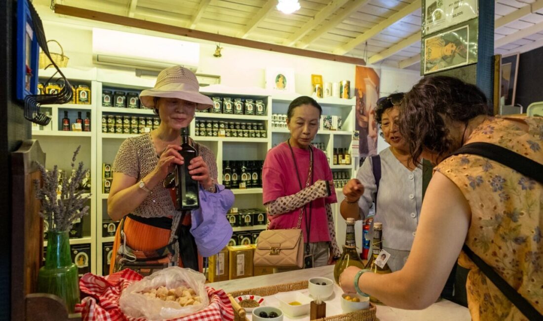 Kültür ve Turizm Bakanlığı tarafından düzenlenen Çanakkale Kültür Yolu Festivali,