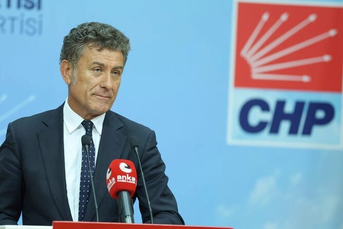 CHP Genel Başkan Yardımcısı ve Bursa Milletvekili Orhan Sarıbal, Bursa