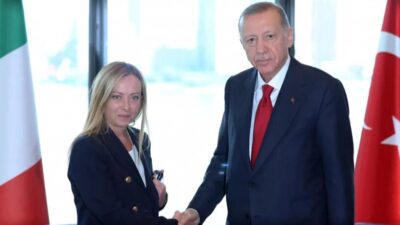 Cumhurbaşkanı Recep Tayyip Erdoğan, İtalya Başbakanı Giorgia Meloni’yi, İtalya’da II.