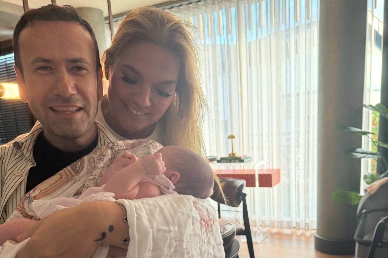 Demet Akalın ve Özgür Aras, Berkay ile Özlem Ada Şahin’in