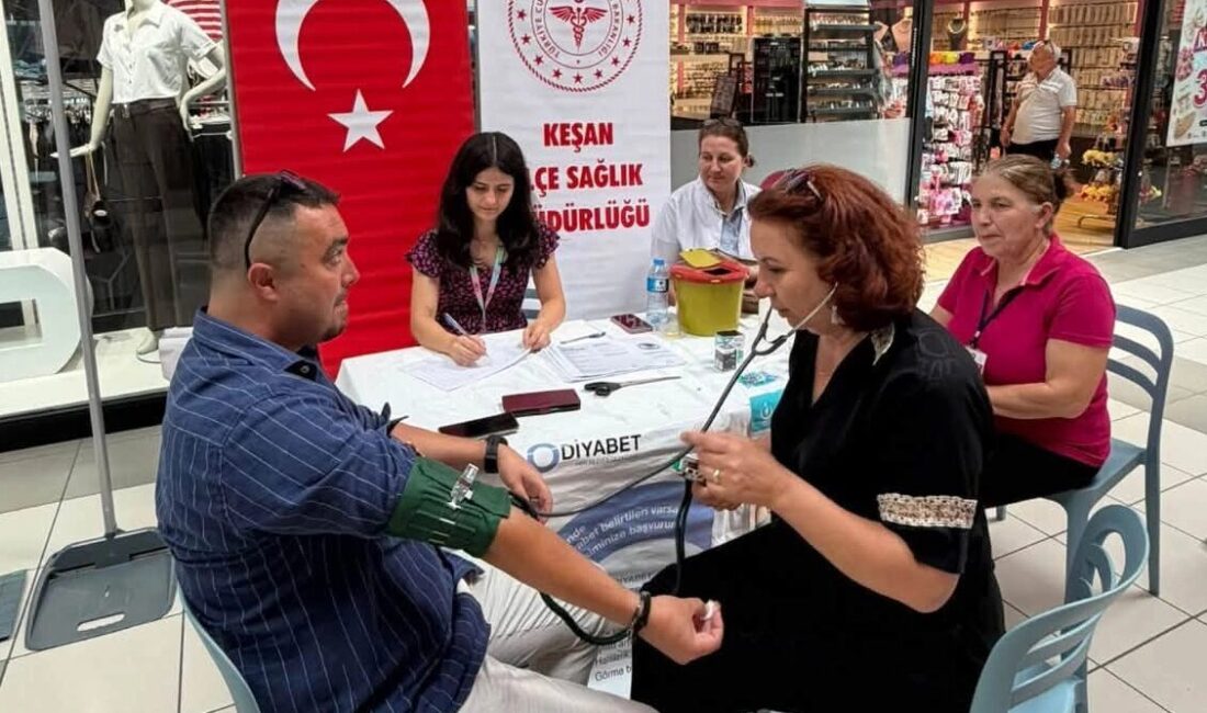 Keşan İlçe Sağlık Müdürlüğü tarafından Kipa AVM’de düzenlenen sağlık taramasında