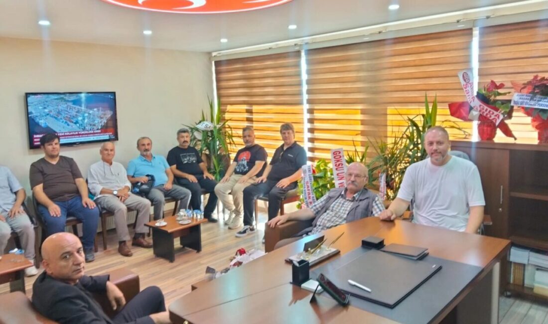 Yesevi Hareketi Derneği Edirne İl Başkanı Alpaslan Cankaloğlu ve beraberindeki