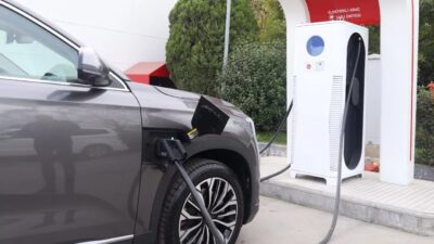 İletişim Başkanlığı Dezenformasyonla Mücadele Merkezi (DMM), elektrikli araçların evlerde şarj