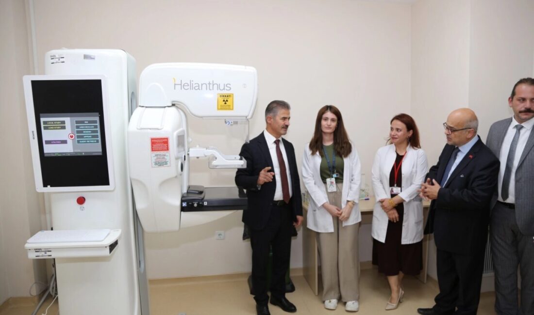 Erzurum İl Sağlık Müdürü Dr. Öğr. Üyesi Mehmet Meral, göreve