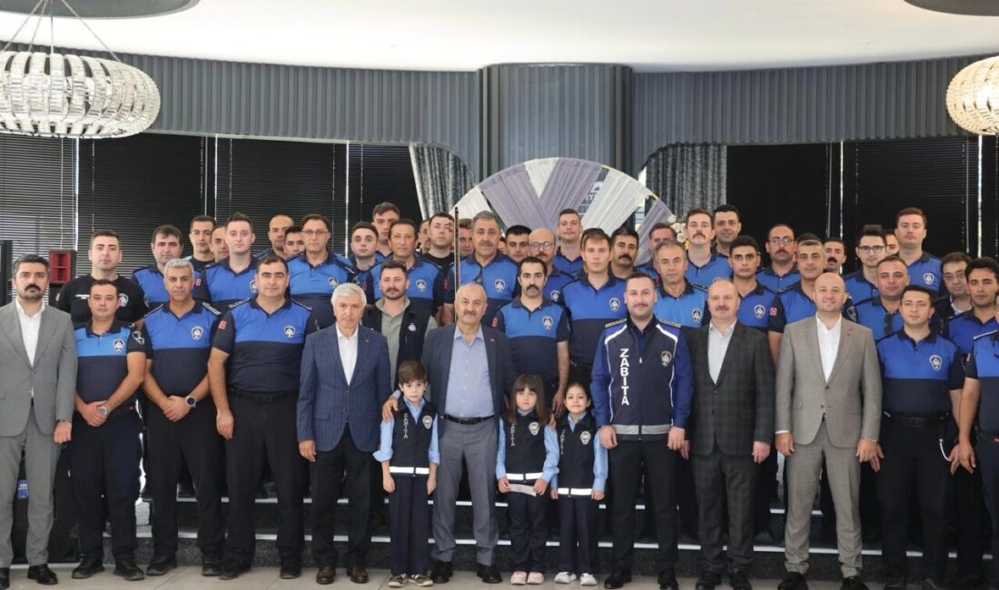 Gebze Belediye Başkanı Zinnur Büyükgöz, Zabıta Teşkilatı’nın 200. kuruluş yıl