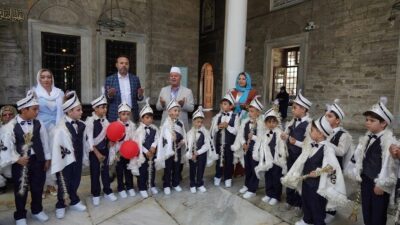 İstanbul Beylikdüzü Belediyesi tarafından sağlık kuruluşlarında ücretsiz olarak sünnet ettirilen