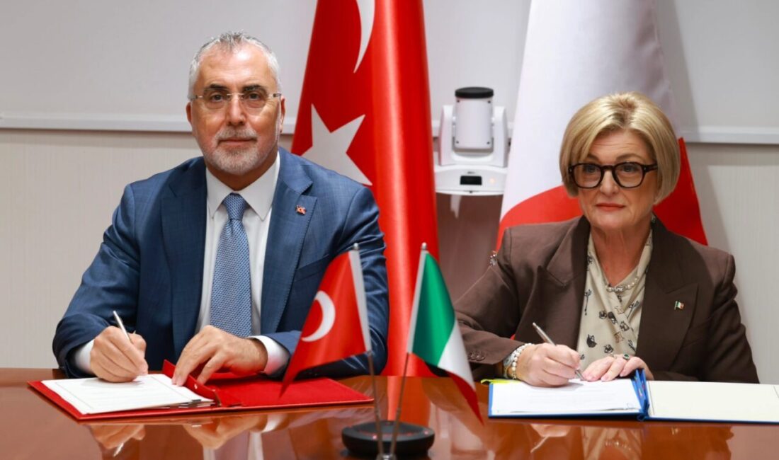 Çalışma ve Sosyal Güvenlik Bakanı Vedat Işıkhan, İtalya Çalışma ve