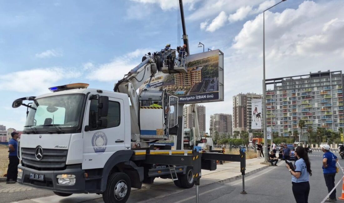 İzmir Büyükşehir Belediyesi, ilan ve reklam alanlarına ilişkin tartışmada yetkinin