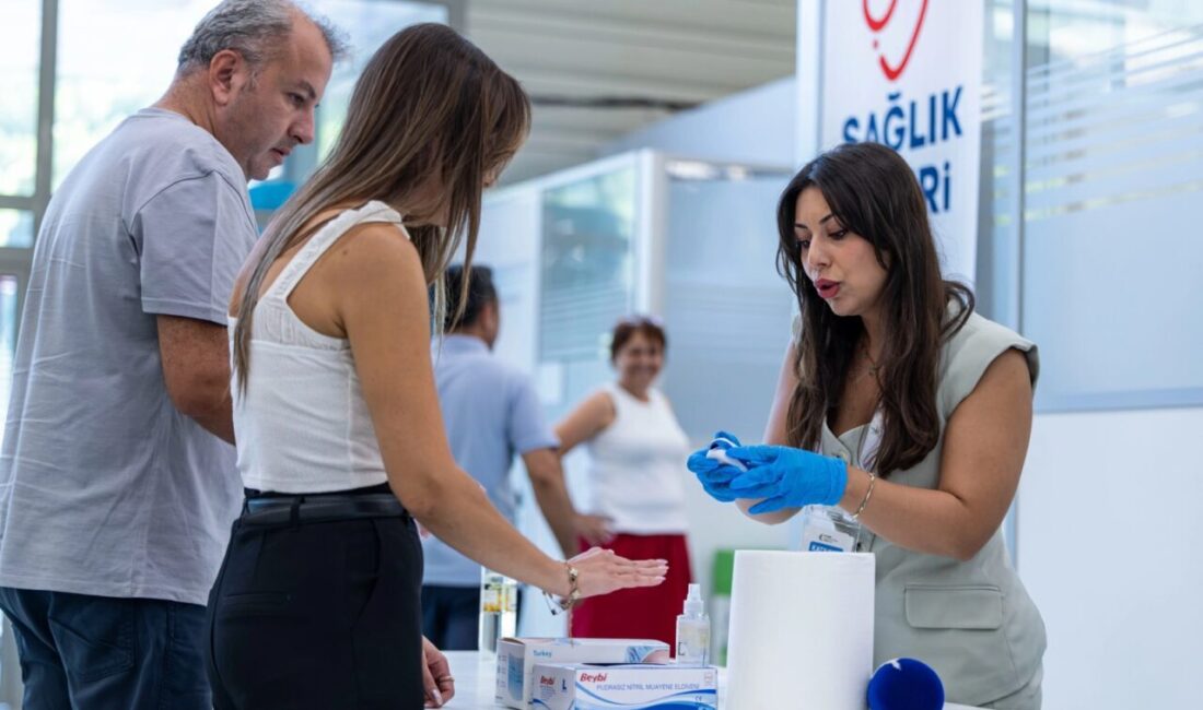 İzmir Büyükşehir Belediyesi, Halk Sağlığı Haftası etkinlikleri kapsamında belediye personeline