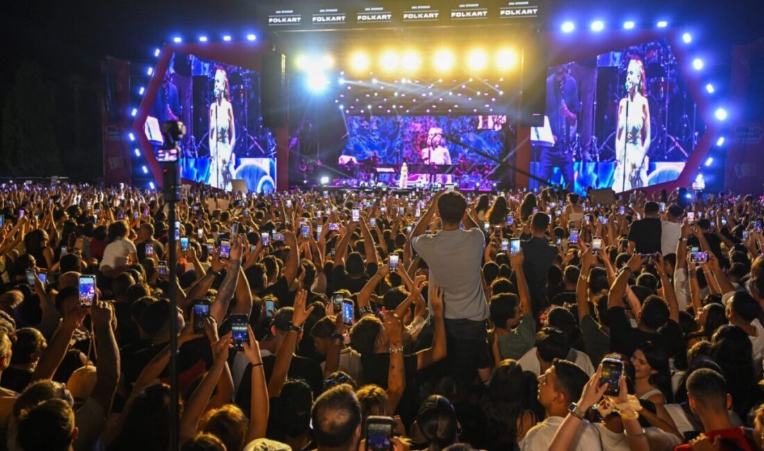 95. İzmir Enternasyonal Fuarı, birbirinden ünlü sanatçıların konserleri ve sevilen