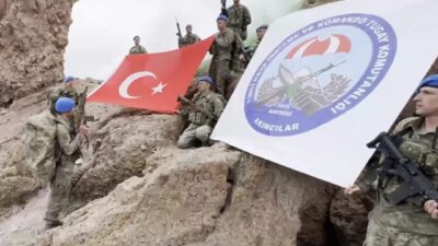 1’inci Hava İndirme ve Komando Tugay Komutanlığı personeli, Somalili misafir