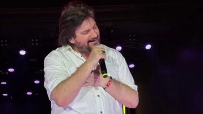 Türkiye Kültür Yolu Festivali kapsamında Kahramanmaraş’ta sahne alan Ahmet Şafak,