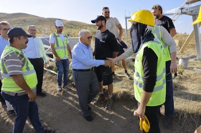 Kayseri Büyükşehir Belediye Başkanı Dr. Memduh Büyükkılıç, Erciyes Kayak Merkezi’nde