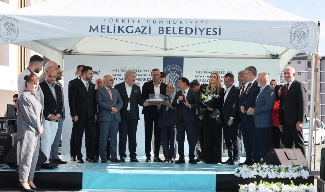 Kayseri Melikgazi Belediyesi, Şirintepe Mahallesi’nde hayırsever iş birliği ile hayata