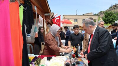 Kayseri Talas Belediyesinin kadın girişimcilere destek amacıyla Maharetli Eller Kadın