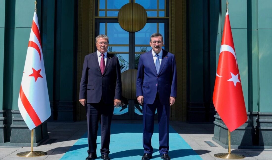 Cumhurbaşkanı Yardımcısı Cevdet Yılmaz, Cumhurbaşkanlığı Külliyesi’nde KKTC Başbakanı Ünal Üstel