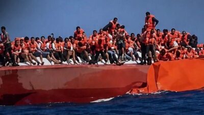 KKTC Başbakanı Ünal Üstel, Girne açıklarında meydana gelen deniz kazasının
