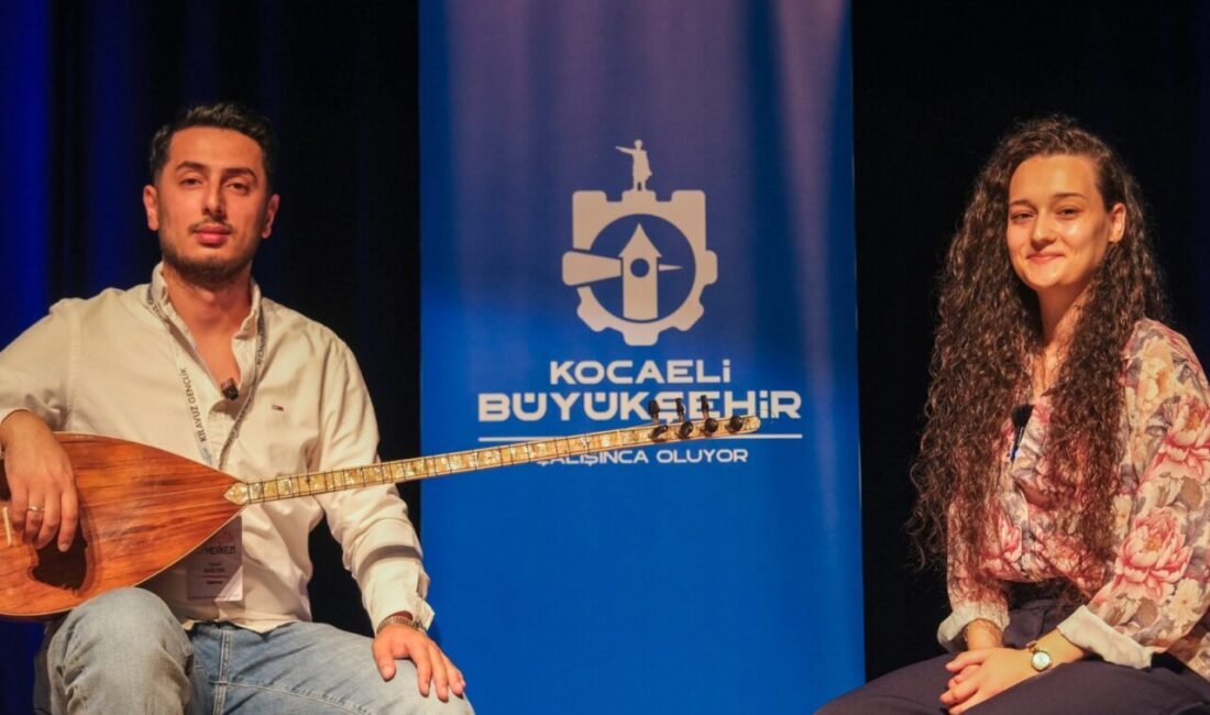 Kocaeli Büyükşehir Belediyesi’nin gençlik merkezinde çalışan 24 yaşındaki Şevval Öz,